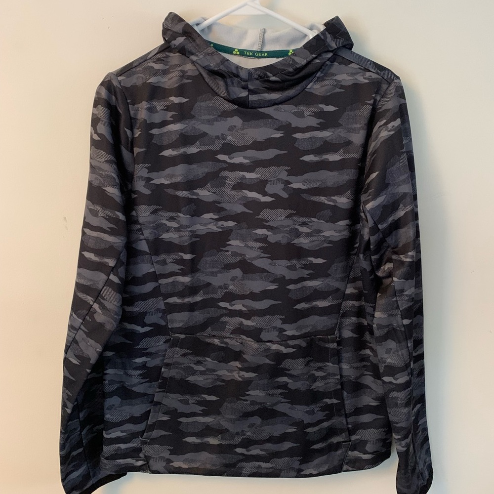Tek Gear Youth XL Fleece-Lined Performance Hooded Camo Top New